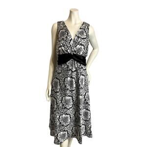 Chris Mclaughlin Black and White Floral Sleeveless Size 12